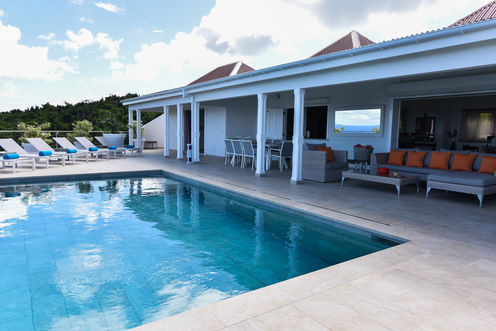 VILLA AU COEUR DU ROCHER POOL & TERRACE 4