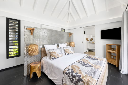 VILLA CRUSH BEDROOM3 10