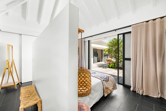 VILLA CRUSH BEDROOM3 6