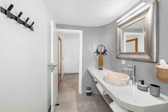 VILLA CRUSH BEDROOM4 12