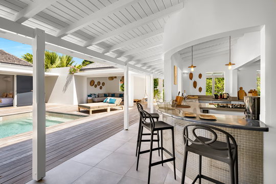 VILLA CRUSH KITCHEN & DINING AREA 3