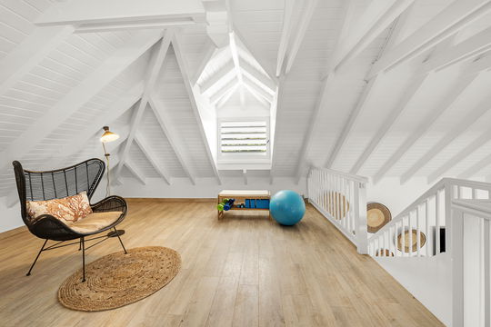 VILLA CRUSH MEZZANINE 2