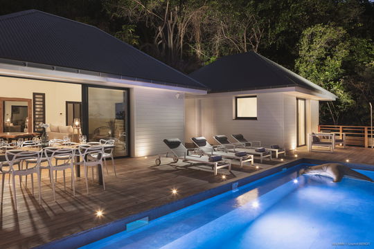 VILLA MMK BY NIGHT 3