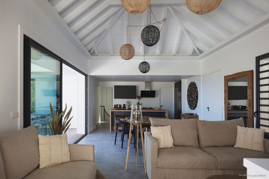 VILLA MMK LIVING AREA 3