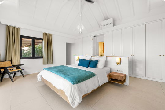 VILLA MAO BEDROOM1 3