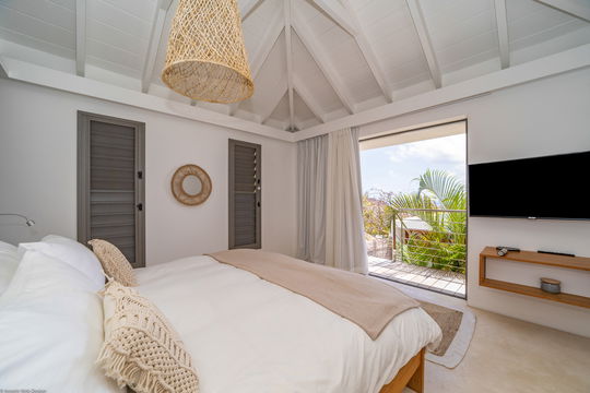 VILLA ETJ BEDROOM1 1