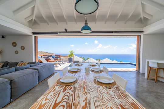 VILLA ETJ KITCHEN & DINING AREA 1
