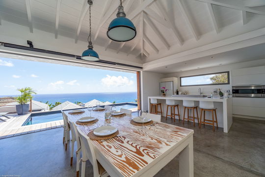 VILLA ETJ KITCHEN & DINING AREA 3