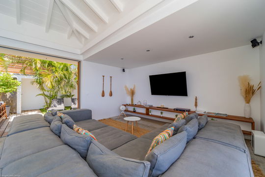 VILLA ETJ LIVING AREA 2