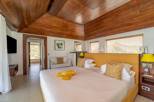 VILLA OTT BEDROOM1 1