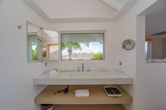 VILLA OTT BEDROOM1 13