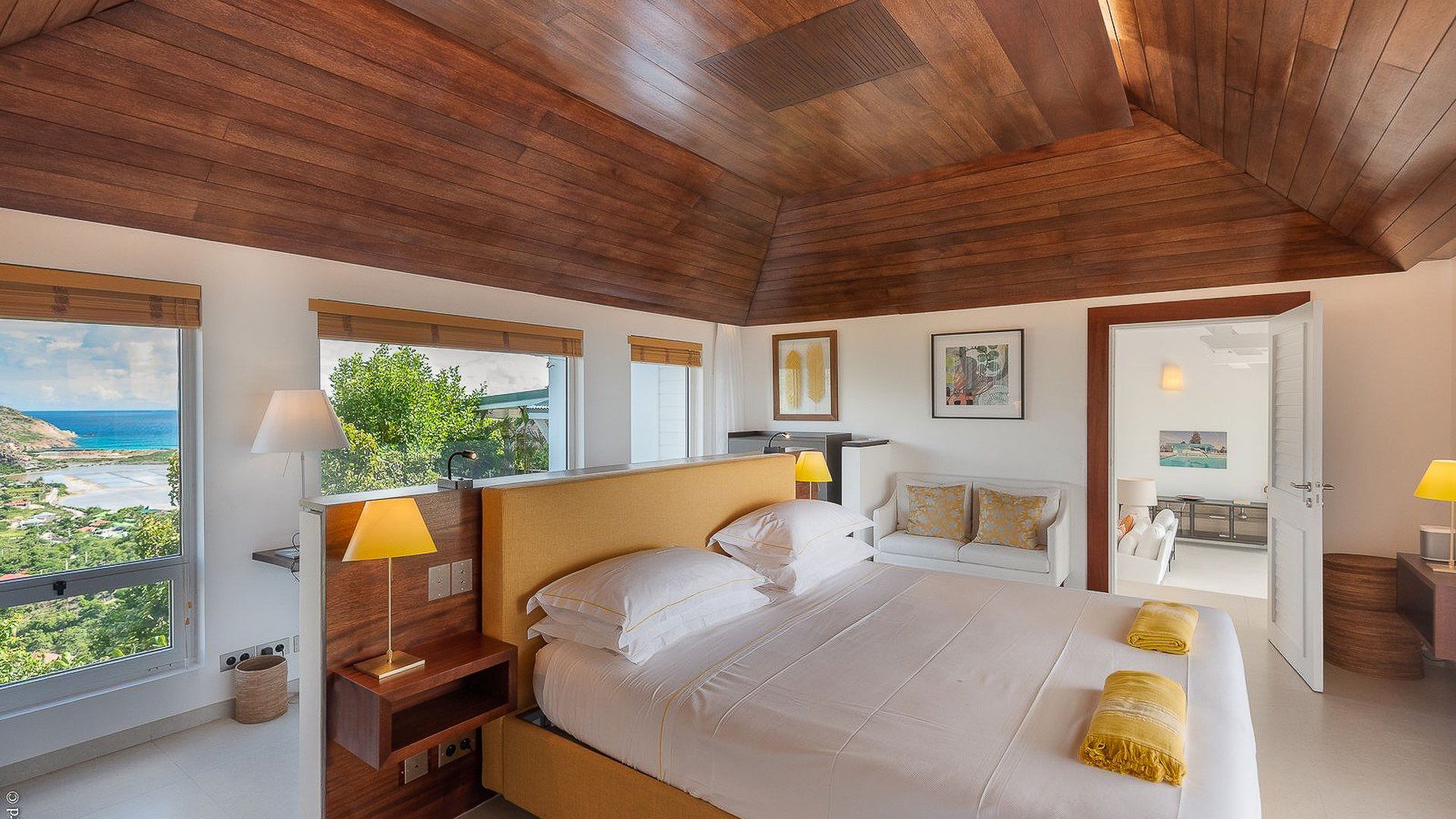 BEDROOM 1