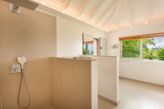 VILLA OTT BEDROOM2 10