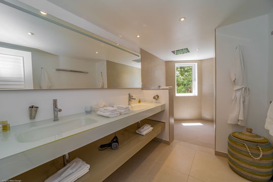 VILLA OTT BEDROOM3 9