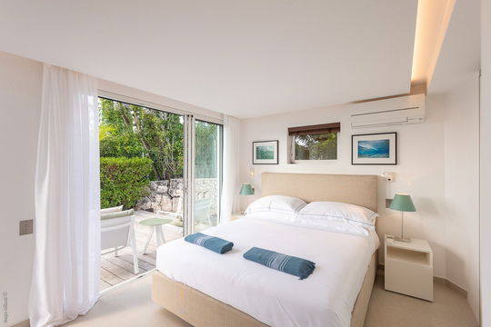 VILLA OTT BEDROOM4 1
