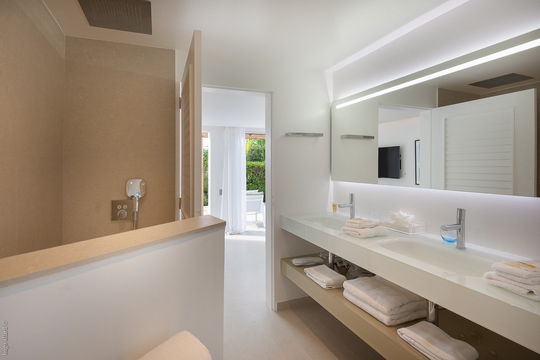 VILLA OTT BEDROOM4 8