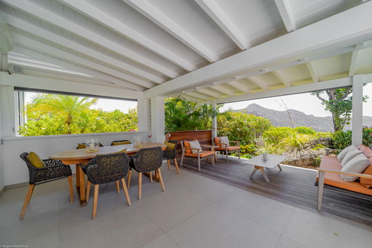 VILLA OTT KITCHEN & DINING AREA 4