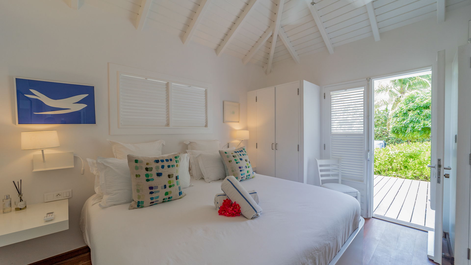 BEDROOM 1