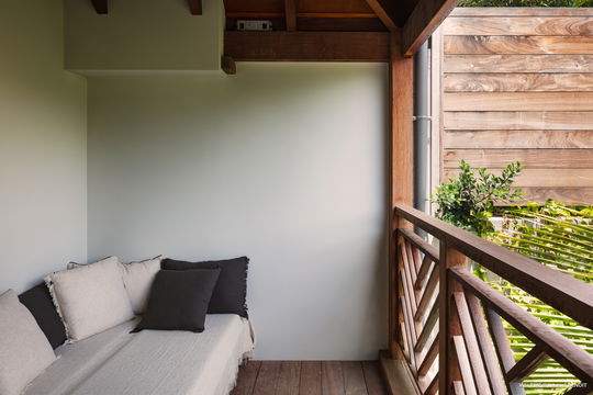 VILLA EMF BEDROOM1 4