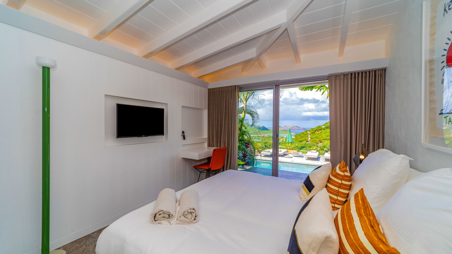 BEDROOM 1