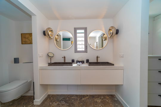 VILLA EMOTION BEDROOM1 8