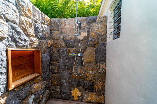 VILLA EMOTION BEDROOM2 12