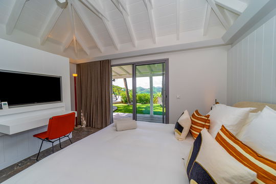 VILLA EMOTION BEDROOM3 5