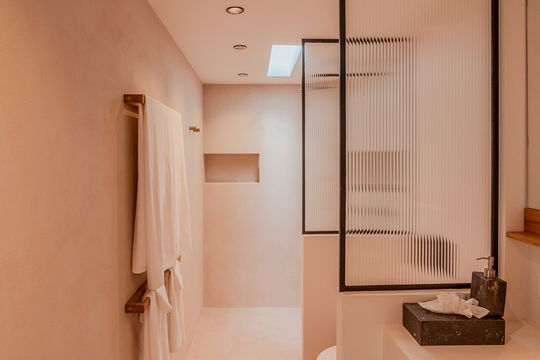 VILLA LOLLIPOP BEDROOM1 10