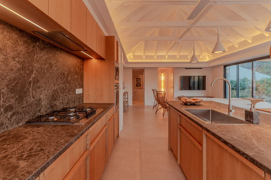VILLA LOLLIPOP KITCHEN & DINING AREA 12