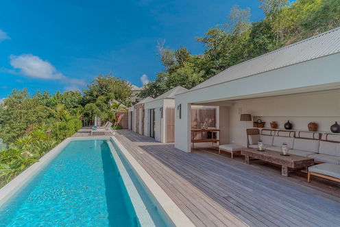 VILLA LOLLIPOP OUTDOOR LOUNGE AREA 1