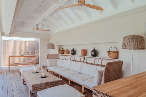 VILLA LOLLIPOP OUTDOOR LOUNGE AREA 4