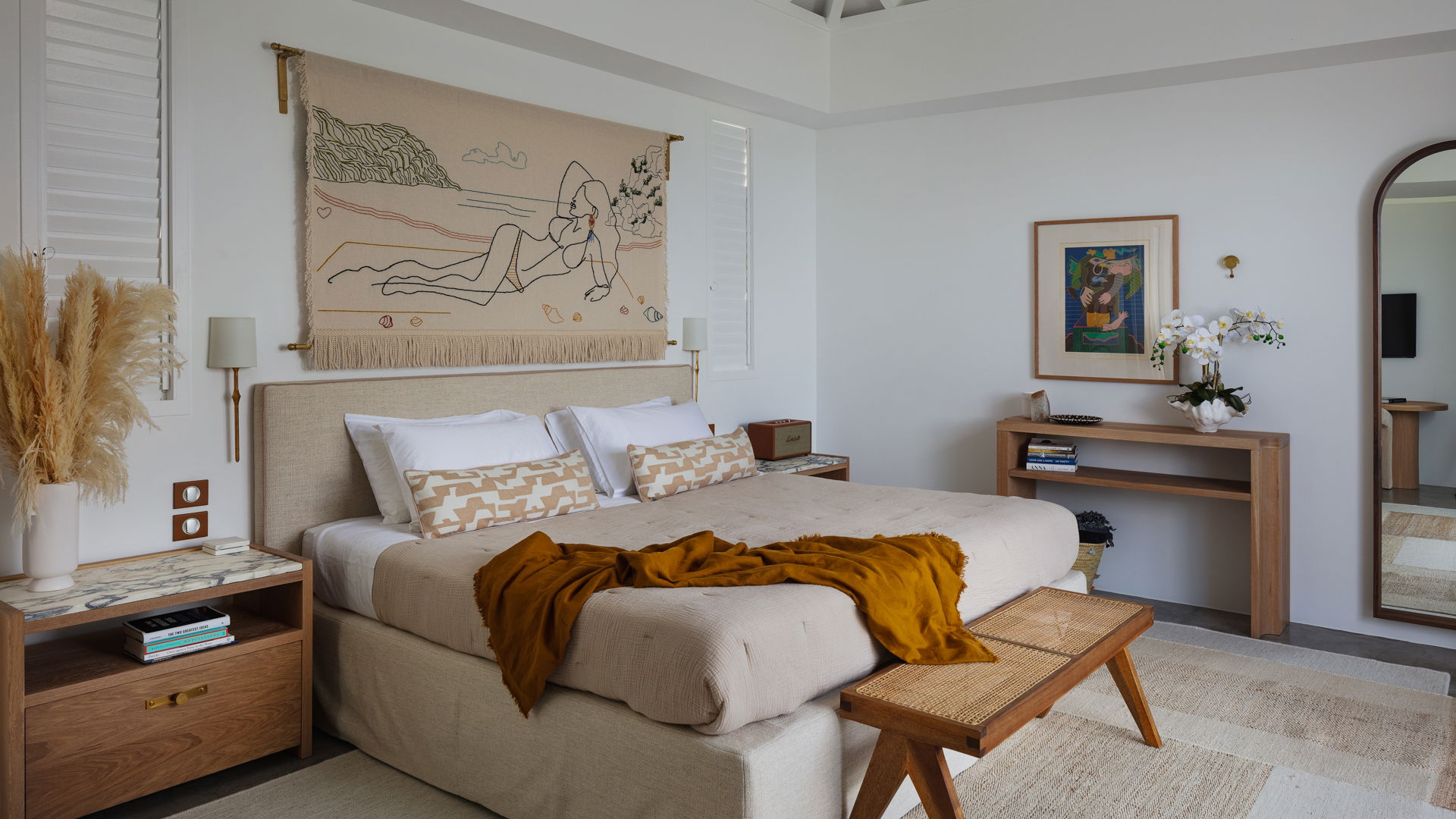 BEDROOM 1