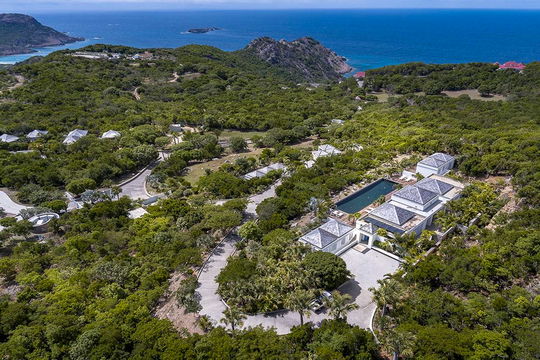 VILLA JASMINE OUTDOORS 1