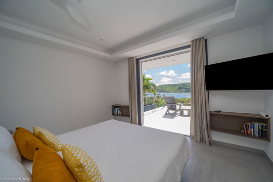 VILLA DADAYE BEDROOM1 4