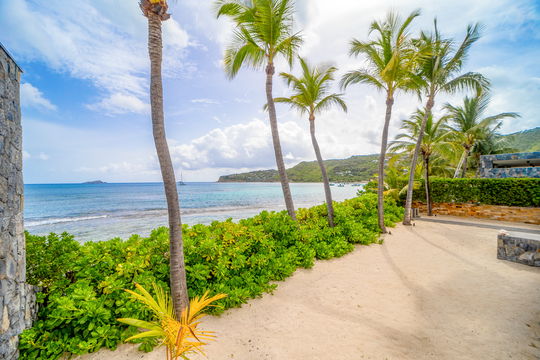VILLA LES BASSES BEACH ACCESS 1