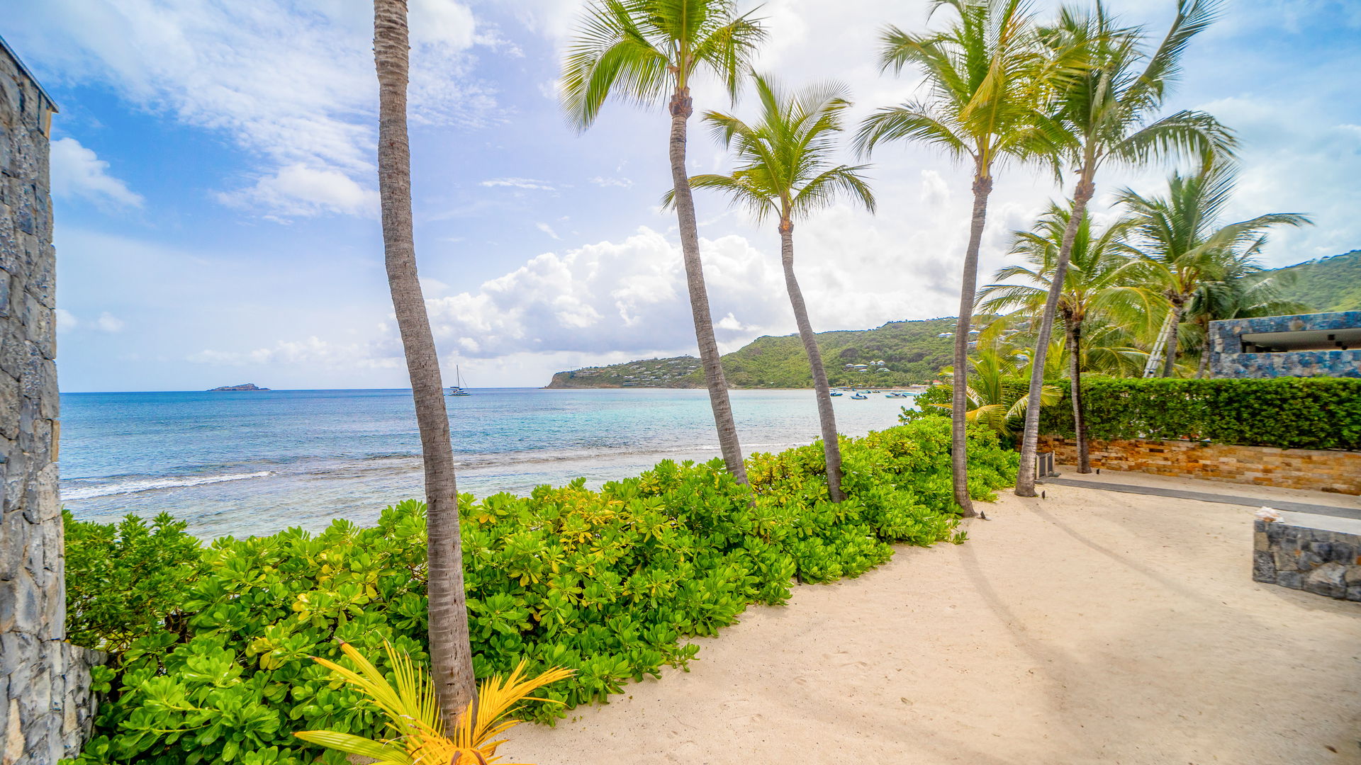 BEACH ACCESS
