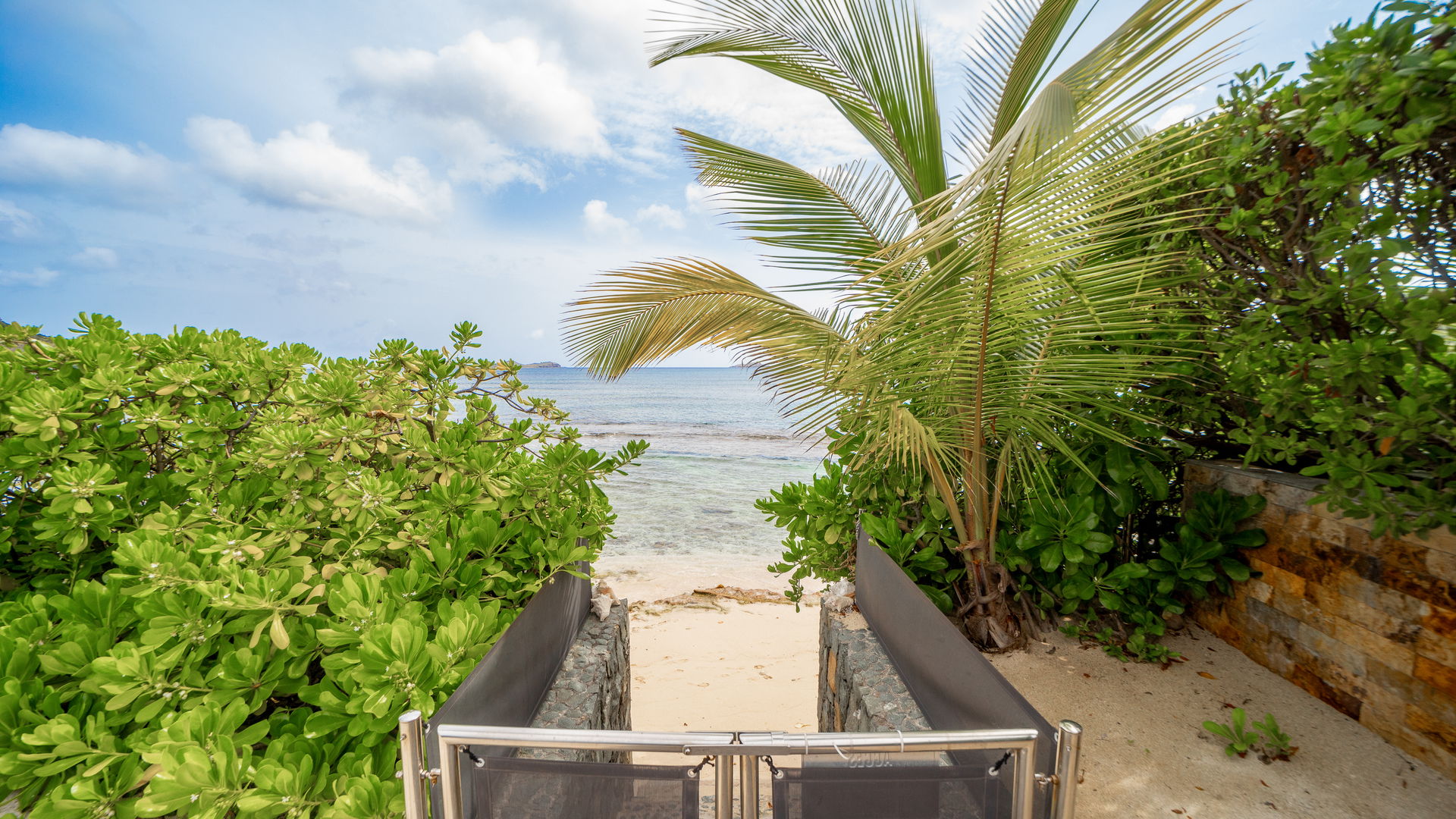 BEACH ACCESS