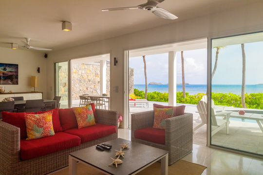 VILLA LES BASSES LIVING AREA 1
