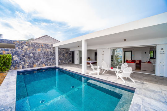 VILLA LES BASSES POOL & TERRACE 7