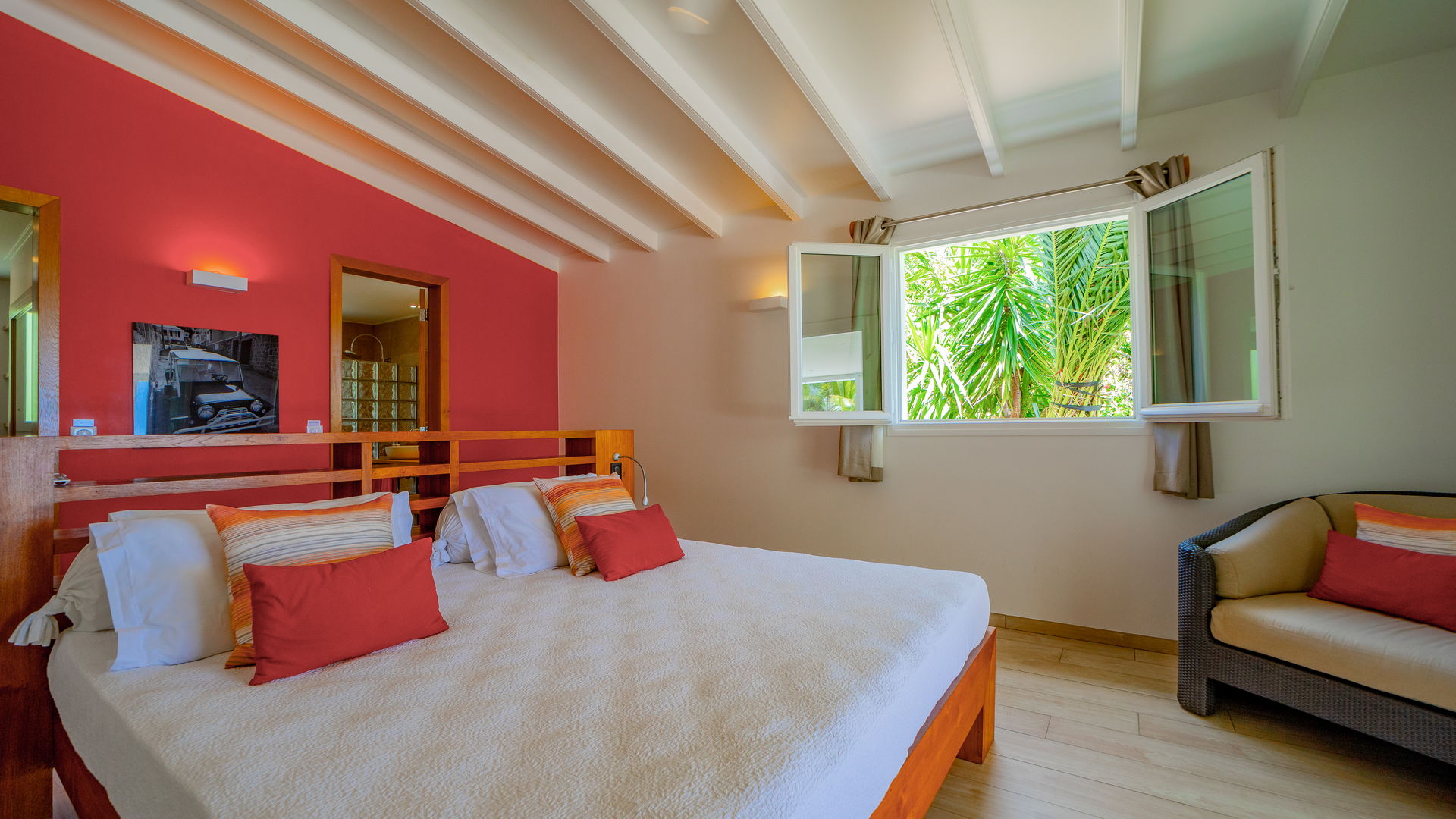 BEDROOM 1