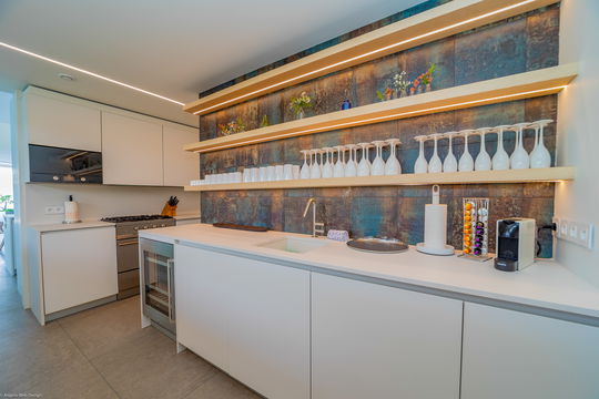 VILLA PAULISTA KITCHEN & DINING AREA 11