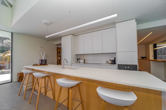 VILLA PAULISTA KITCHEN & DINING AREA 8