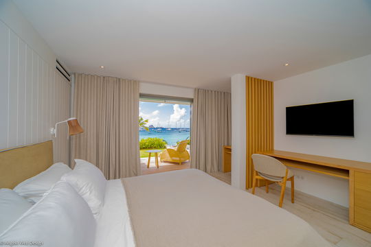 VILLA COLETTE BEDROOM1 3