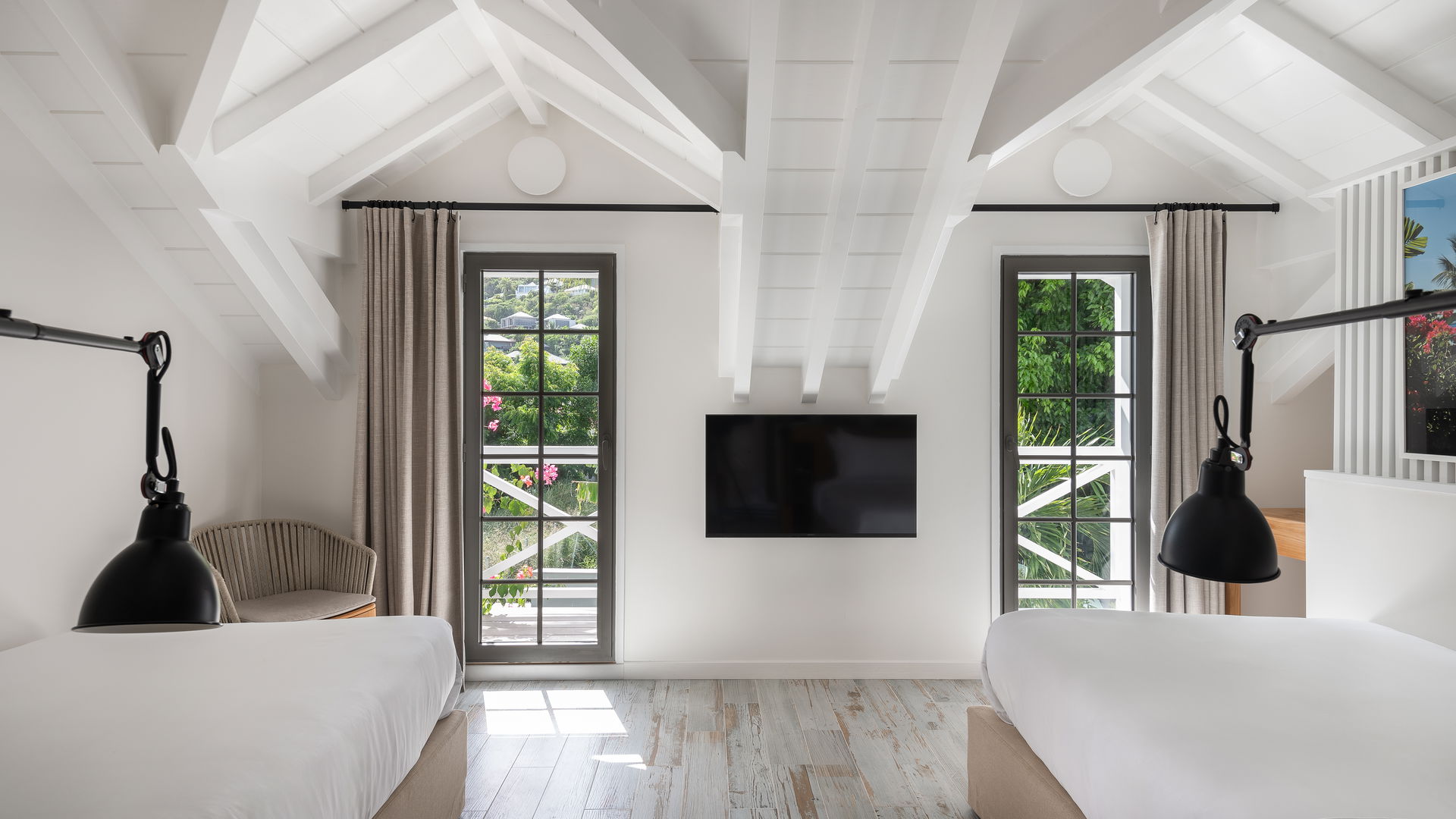 BEDROOM 5