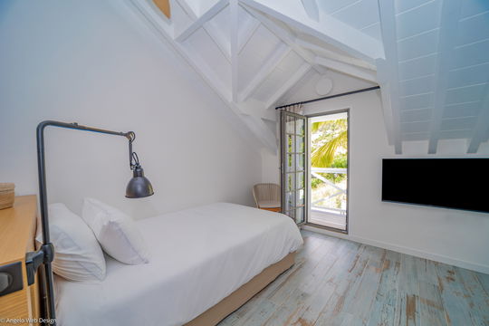 VILLA COLETTE BEDROOM5 8