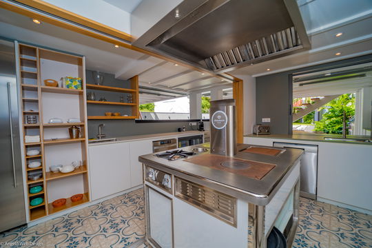 VILLA COLETTE KITCHEN & DINING AREA 12