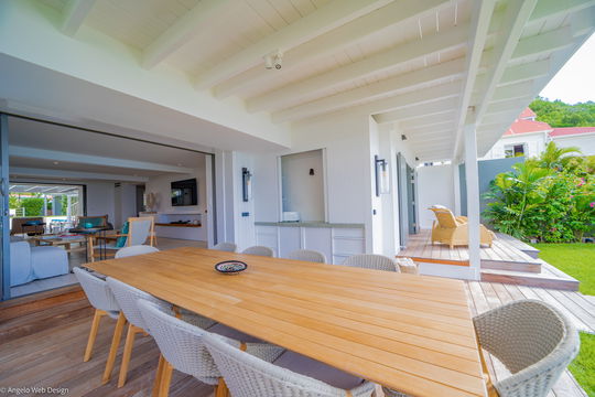 VILLA COLETTE KITCHEN & DINING AREA 13