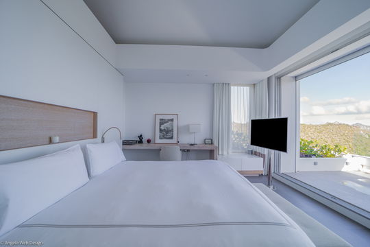 VILLA PANORAMIC BEDROOM1 3