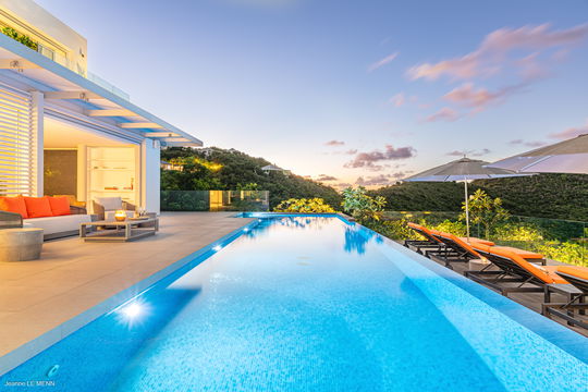 VILLA PANORAMIC BY NIGHT 1