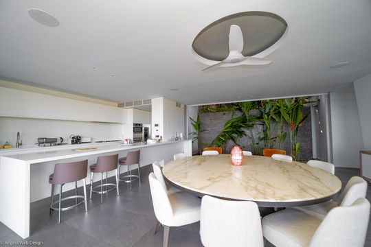 VILLA PANORAMIC KITCHEN & DINING AREA 2
